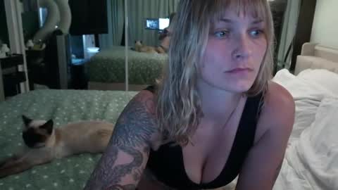 morganwhorgan online show from April 13, 12:48 am