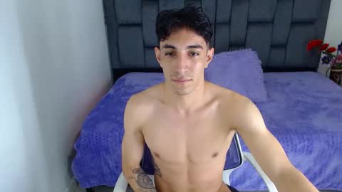 santii online show from February 7, 6:05 am