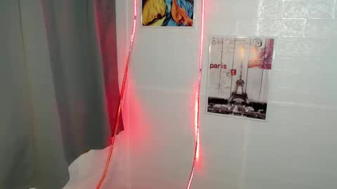 mouiline_rouge69 online show from February 16, 2:20 am