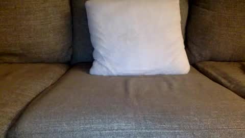 mouthmilker online show from December 17, 8:54 am