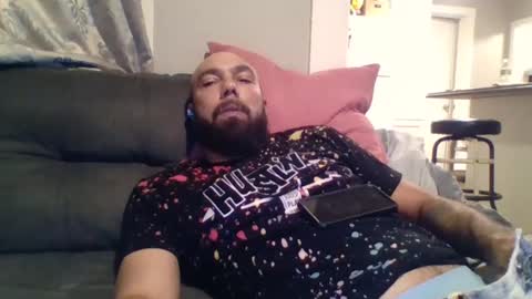 Snapshot of mr8plus chatting on September 10, 12:22 am Mr8 online show from September 10, 12:22 am
