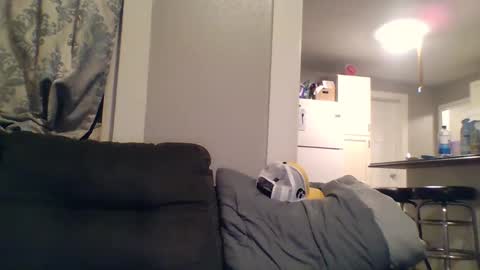 Snapshot of mr8plus chatting on September 26, 1:13 am Mr8 online show from September 26, 1:13 am