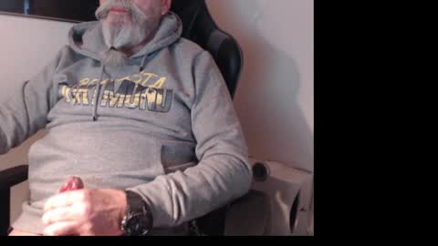 mr_boombastic2021 online show from December 7, 11:01 am