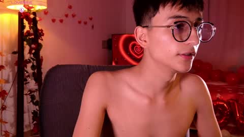 Snapshot of mr_evan1 chatting on February 11, 3:18 pm Mr Evans online show from February 11, 3:18 pm