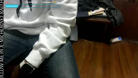 mr_hornet_rad online show from May 11, 5:58 am