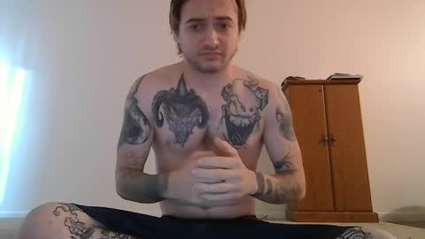 Snapshot of mr_nightfall chatting on October 22, 8:32 pm mr_nightfall online show from October 22, 8:32 pm