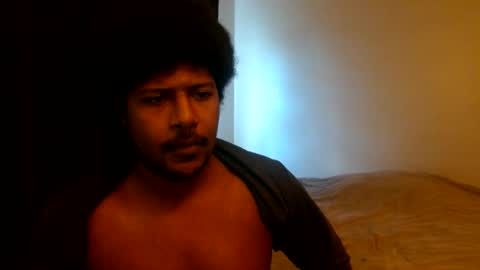 mr_nobody_100 online show from July 3, 8:35 pm