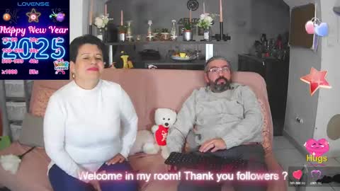 Snapshot of mrandmrsswetness84 chatting on January 30, 7:26 pm MrAndMrsSwetness84 online show from January 30, 7:26 pm