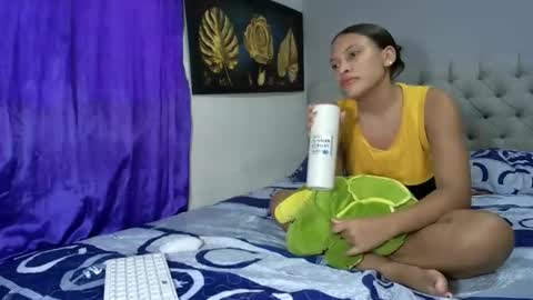 mrandms01 online show from May 10, 10:49 pm