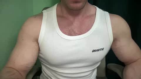 Mrbiceps23 online show from February 6, 7:51 pm