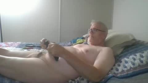 Snapshot of mrbill55 chatting on January 24, 10:21 am mrbill55 online show from January 24, 10:21 am