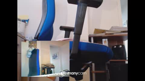 MrJohnsen1975 online show from May 18, 5:30 pm
