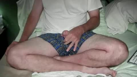 mrericsmith  email hidnnn online show from June 26, 9:37 am