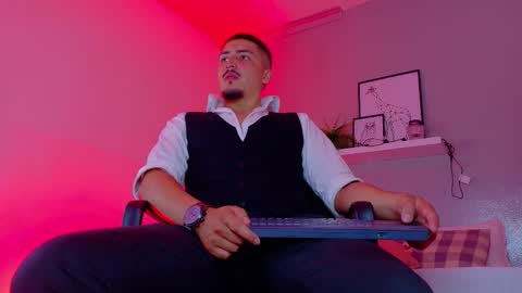 Mr Fox online show from January 13, 7:54 pm