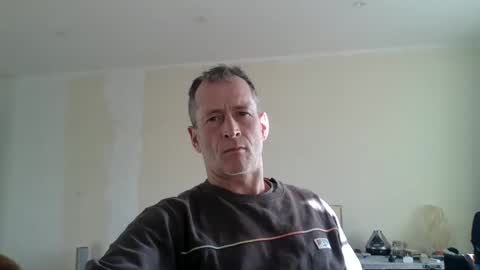 mrgoodkat79 online show from February 4, 3:27 pm