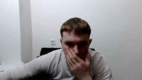 Max online show from February 11, 8:34 pm