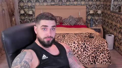 mrkarlhot99 online show from January 14, 5:23 pm