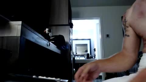 mrmister321 online show from March 26, 10:37 pm