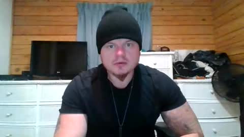 Snapshot of mrthick954 chatting on October 15, 1:31 am mrthick954 online show from October 15, 1:31 am