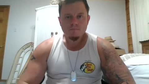 Snapshot of mrthick954 chatting on October 1, 12:54 am mrthick954 online show from October 1, 12:54 am