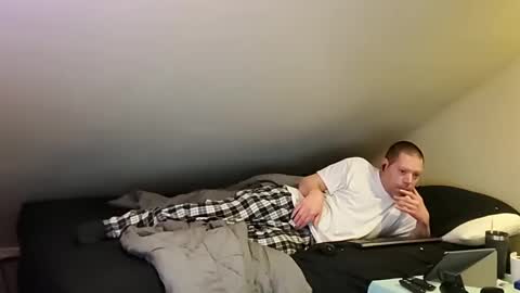 mrxhere online show from February 20, 2:35 pm