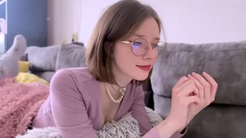 ms_christiana online show from February 1, 8:00 am