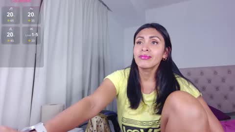 Freya online show from September 19, 6:39 am