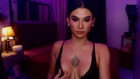 Thea online show from December 10, 9:33 am