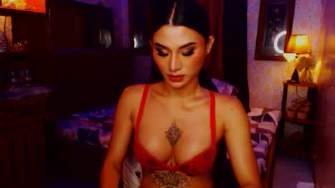 Thea online show from March 5, 1:10 am