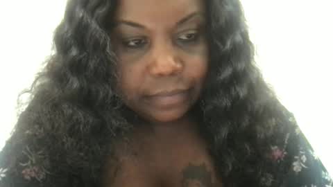 Snapshot of msjonemillion chatting on September 19, 12:26 am Chocolate Candy Stick online show from September 19, 12:26 am