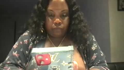 Snapshot of msjonemillion chatting on September 21, 12:36 am Chocolate Candy Stick online show from September 21, 12:36 am