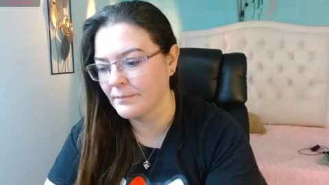 Jossie online show from May 24, 4:20 am