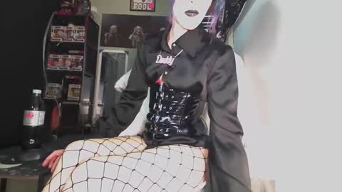 MsVioletx online show from April 12, 2:26 am