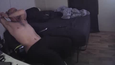 Muffdiver online show from February 13, 8:06 am