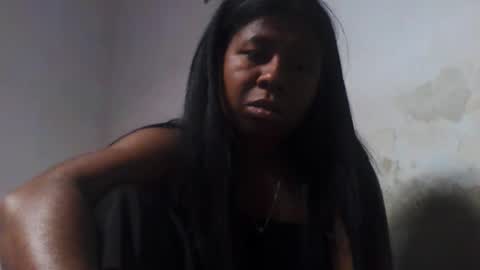 murielleee online show from May 9, 8:31 am
