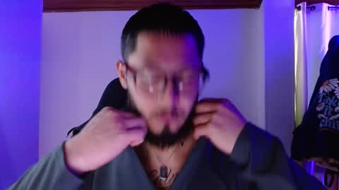 David Big online show from November 10, 5:38 pm