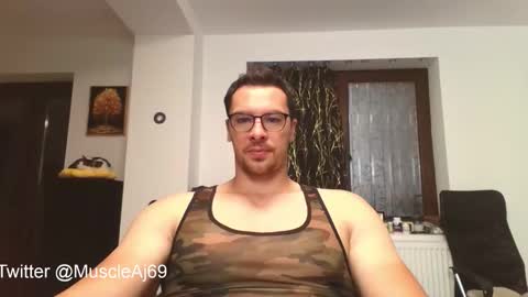 AJ online show from September 25, 4:58 pm