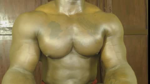 musclegod23 online show from November 7, 9:56 am