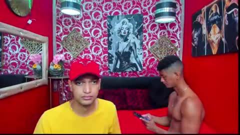musclepein online show from July 14, 7:19 pm