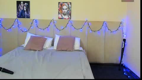 Eva online show from March 9, 11:03 pm