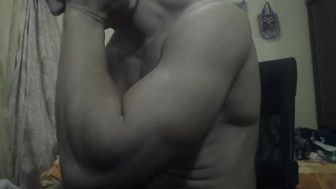 SexyMuscled online show from December 28, 7:54 pm