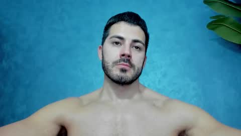 muscularmaster onlyfans online show from December 17, 11:55 pm