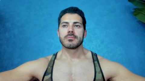muscularmaster onlyfans online show from May 5, 10:04 pm