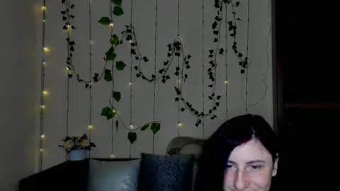 Jeneva online show from March 28, 7:26 pm