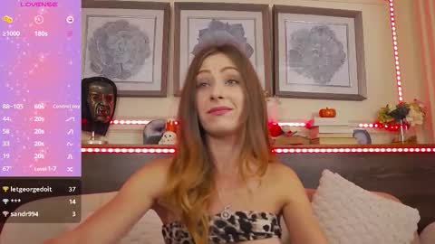 Luna  online show from October 25, 11:27 pm