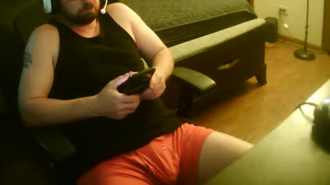 Snapshot of mustenjoyhead79 chatting on October 16, 9:35 pm mustenjoyhead79 online show from October 16, 9:35 pm