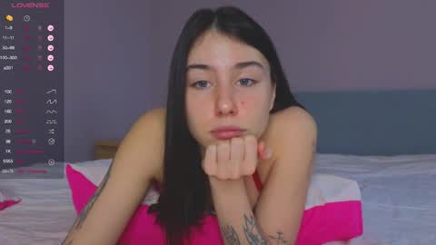 Im Marine online show from October 8, 2:56 pm