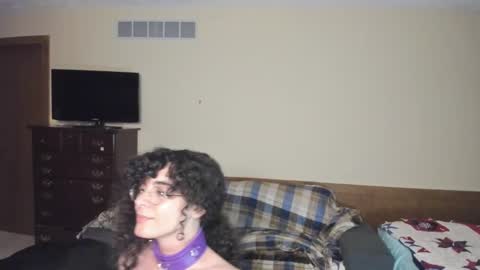 Snapshot of myceliummouse chatting on September 21, 4:27 am Grace online show from September 21, 4:27 am