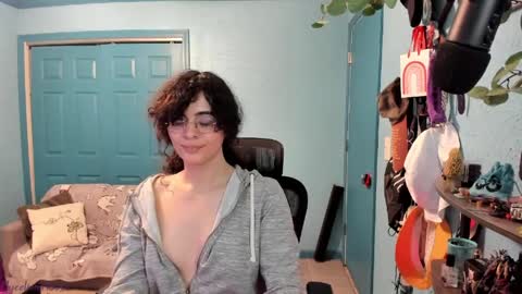 Grace online show from April 9, 6:19 am