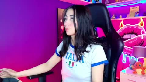 Milly Cute online show from March 25, 4:19 am